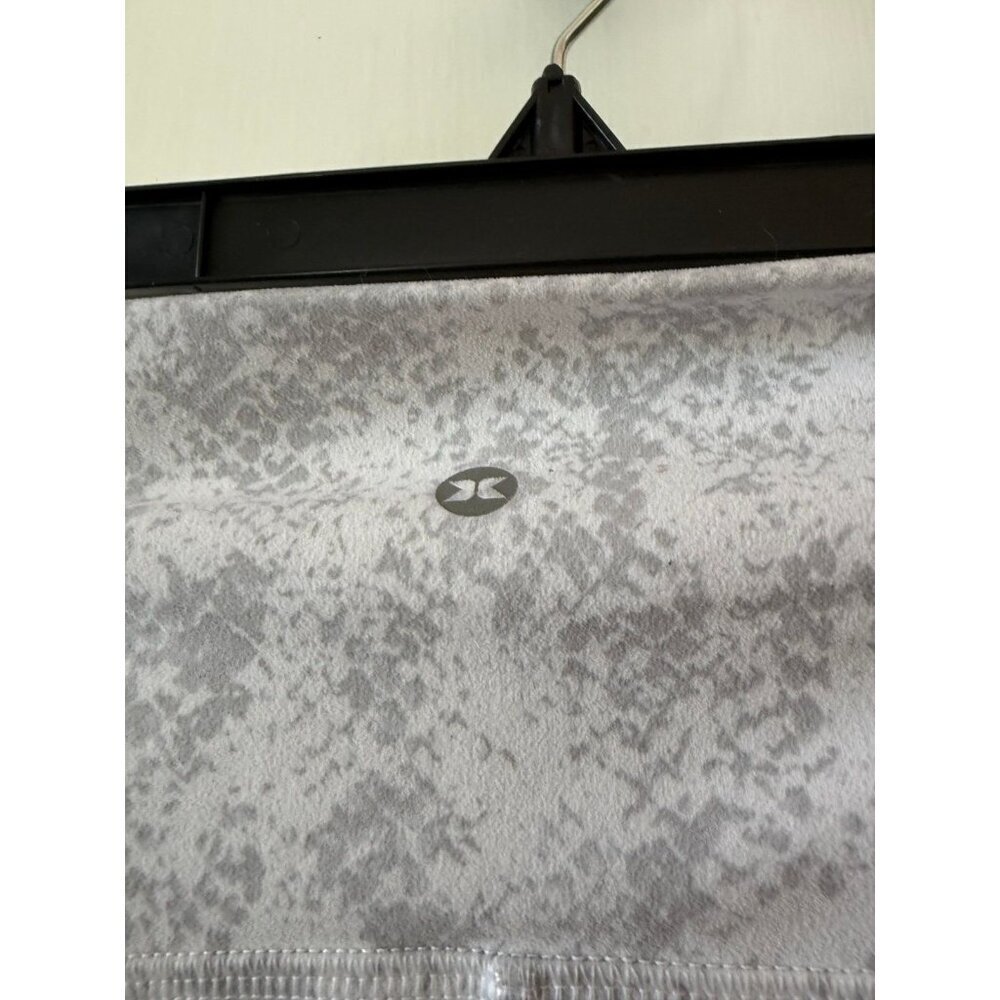 RBX women’s size extra large, gray, and white leggings - Picture 7 of 8